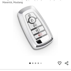 Silver and Black Car Key Fob